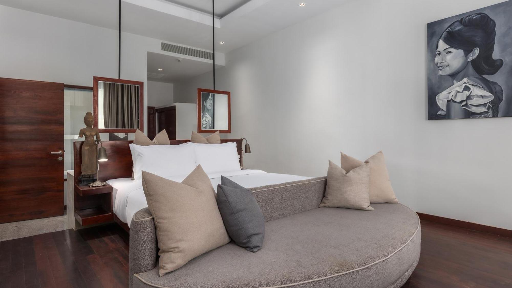 Shintana Saya La Maison Siem Reap Exterior foto A bedroom at the hotel
